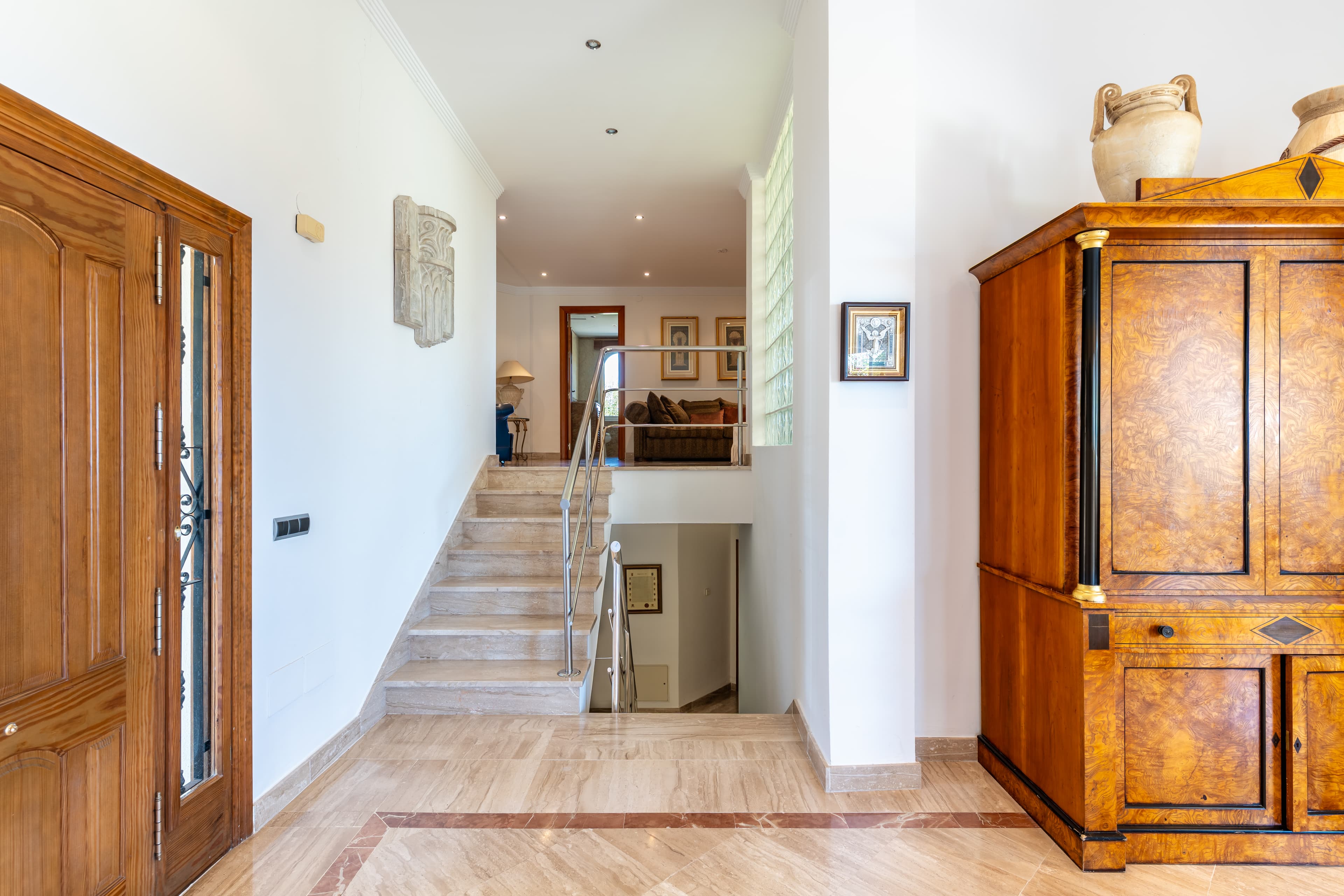 Panoramic mountain views